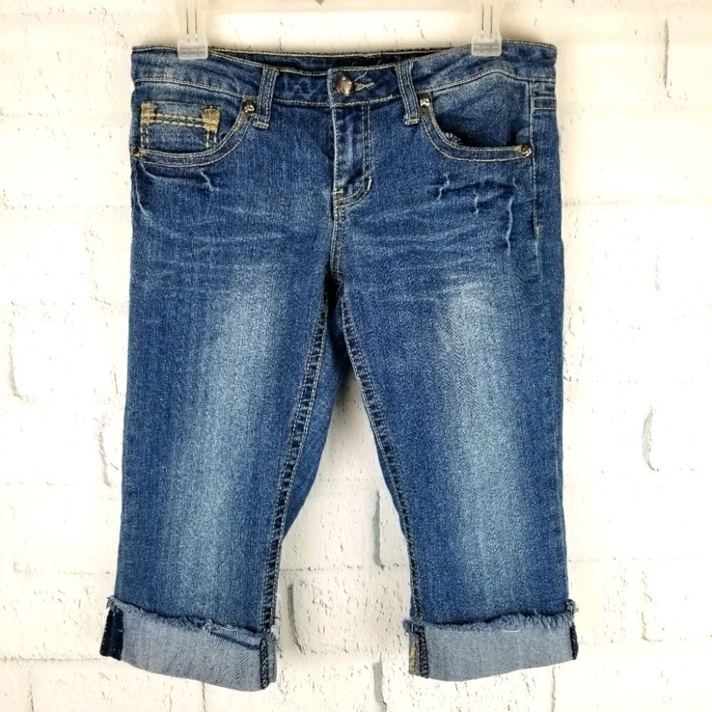 Islandia Capri Jeans. Size 7.